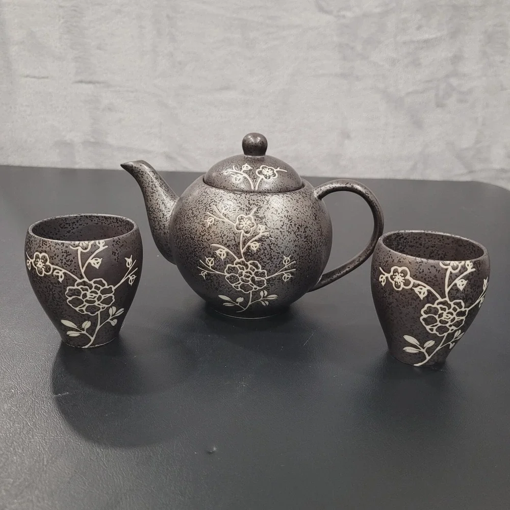 Japanese Teapot and cups with Seeper Strainer Black